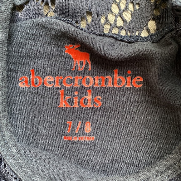 Girls Abercrombie Kids Cold Shoulder Top - Picture 4 of 5